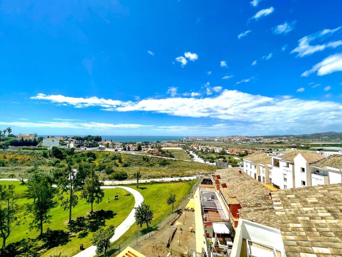 Atico Las Palmeras Golf And Sea Velez Exterior foto
